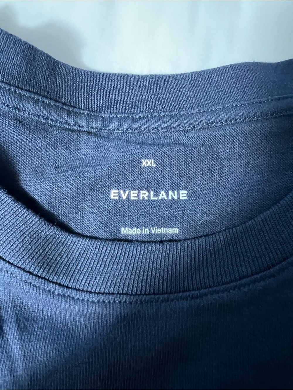 Everlane Men's Short Sleeve Crew Tee in Slate Blue - Picture 6 of 9